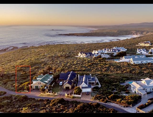 800M² VACANT LAND FOR SALE IN GROTTO BAY